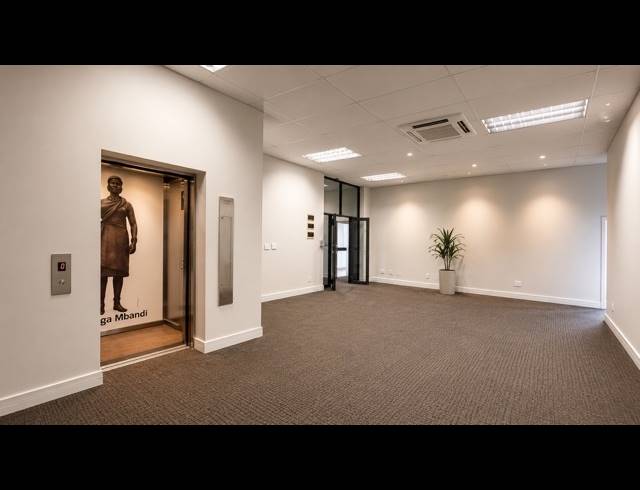 1,196M² BUILDING TO LET IN WINDERMERE